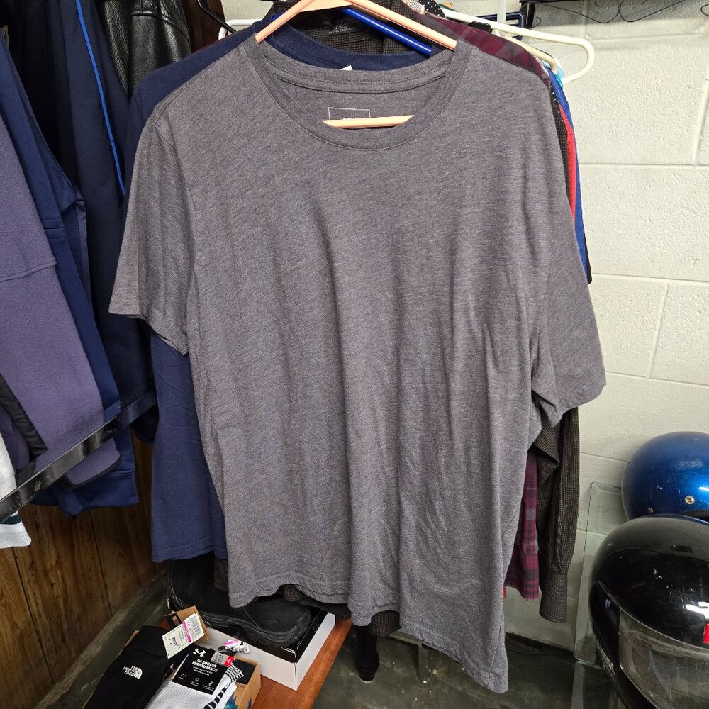 SONOMA ~ Crew Neck Short Sleeve Shirt with Pocket ~ Grey XL
